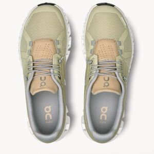 On Cloud 5 Sneakers